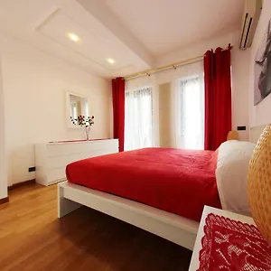 Apartament De Rossi, Bari